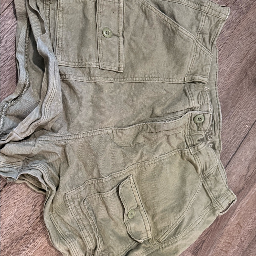 American Eagle Outfitters Green Cargo Shorts